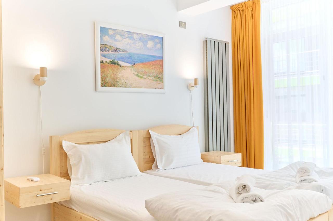 Blacksearama Apartment- Spa, Pools And Parking Mamaia Exterior photo