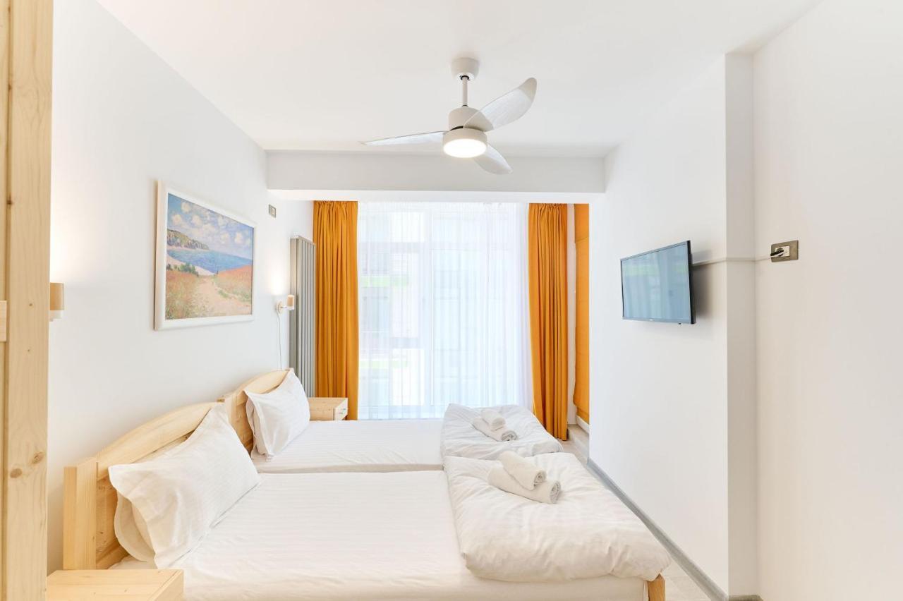 Blacksearama Apartment- Spa, Pools And Parking Mamaia Exterior photo